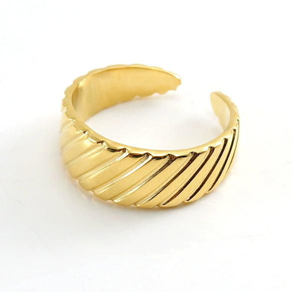Stainless Steel Geometric Ring For Women Electroplated Fashion Style
