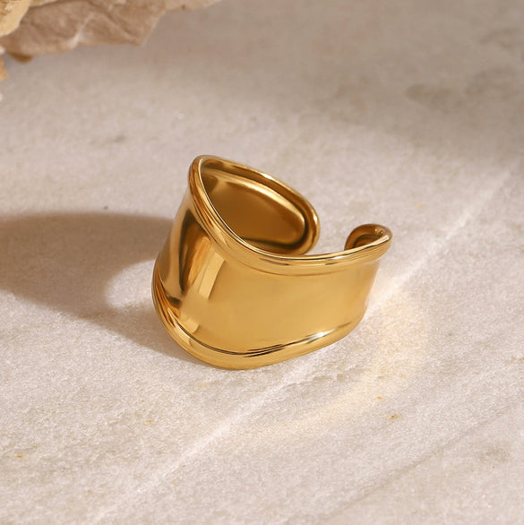 Stainless Steel Geometric Ring With Electroplating And Quiet Design Sense