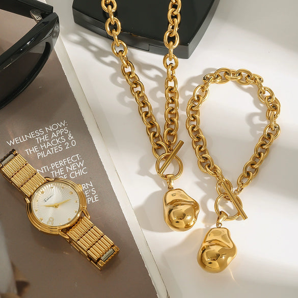 Stainless Steel Geometric Shaped Ball Pendant Cross Chain Ot Buckle Women's Bracelet With 18K Gold Plated Electroplating