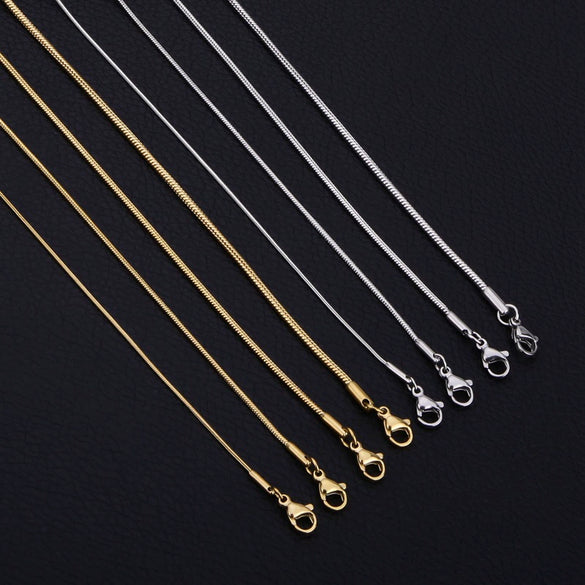 Stainless Steel Geometric Snake Bone Chain Necklace With Pendant For Unisex Electroplating Style