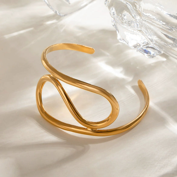 Stainless Steel Geometric Twisted Open Bracelet With Electroplating Treatment Simple Design