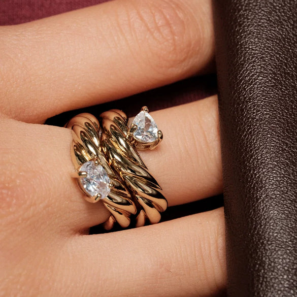Stainless Steel Geometric Zircon Ring Electroplated Jewelry For Women