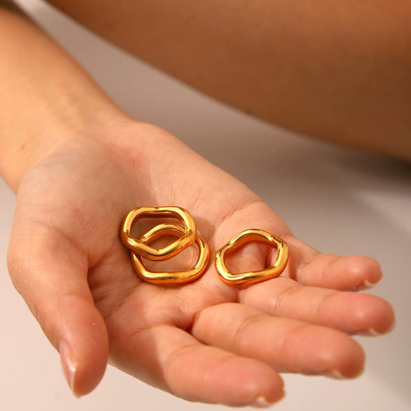 Stainless Steel Gold Plated Geometric Wave Shaped Women's Ring