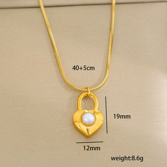 Stainless Steel Gold Plated Pearl Casting Heart Pendant Necklace With Titanium Steel Shell Clavicle Chain Electroplated Geometric Pattern For Women