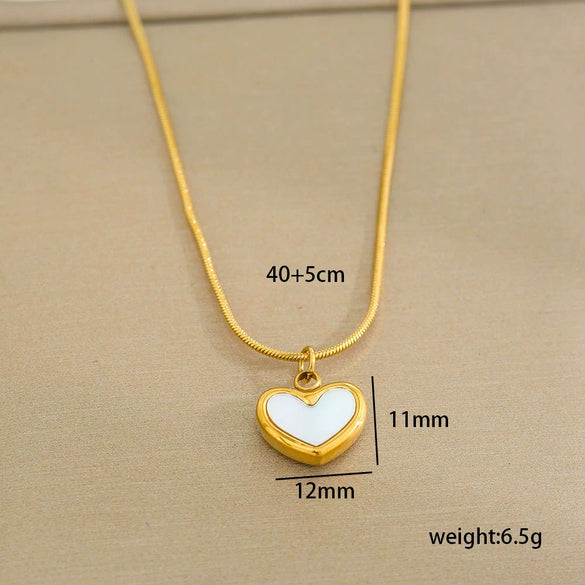 Stainless Steel Gold Plated Pearl Casting Heart Pendant Necklace With Titanium Steel Shell Clavicle Chain Electroplated Geometric Pattern For Women