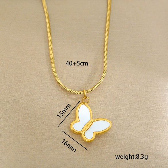 Stainless Steel Gold Plated Pearl Casting Heart Pendant Necklace With Titanium Steel Shell Clavicle Chain Electroplated Geometric Pattern For Women