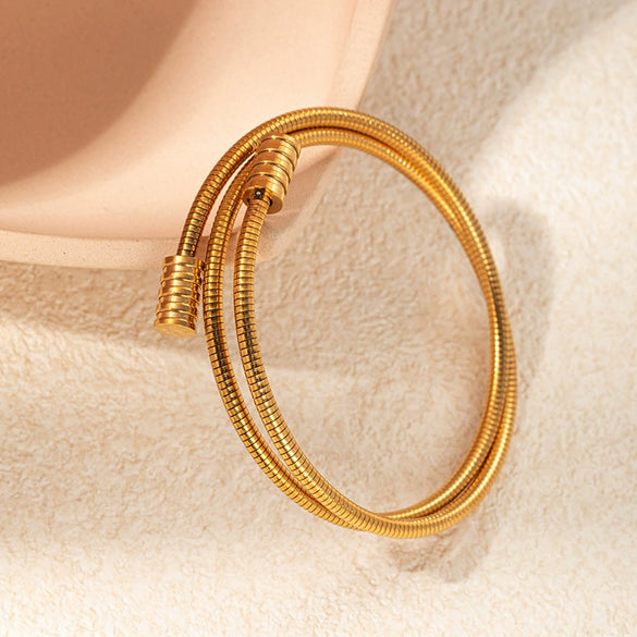 Stainless Steel Goldplated Fashion Knot Bracelet With Electroplating Process