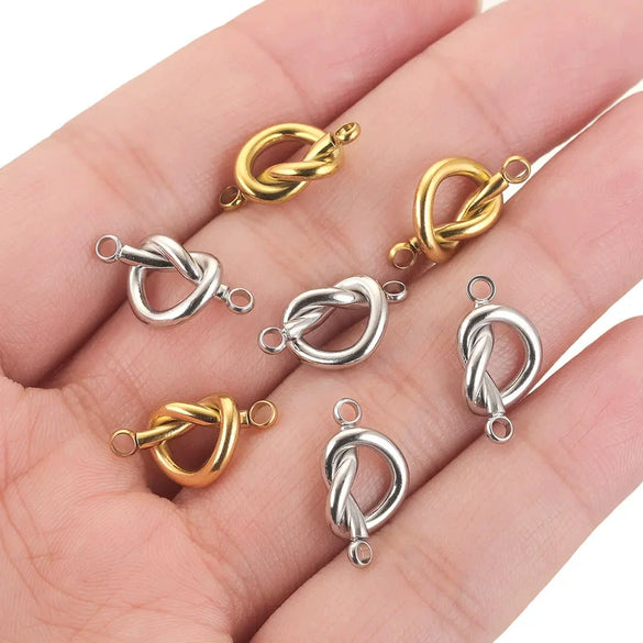 Stainless Steel Goldplated Heartshaped Connector Pendant Jewelry Accessories With Totem Pattern For Diy Necklace Earrings