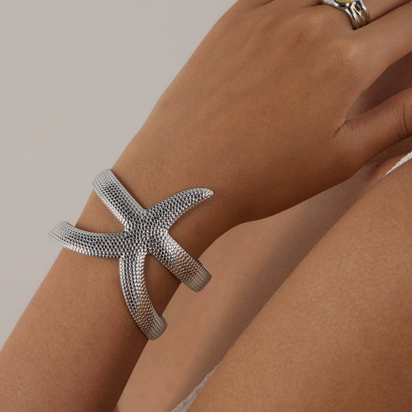 Stainless Steel Hammered Starfish Open Bracelet Electroplated Highend Jewelry