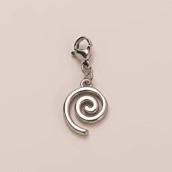 Stainless Steel Heart Geometric Pendant Luggage Chain With Furnace Vacuum Electroplated 18K Gold Color Retention