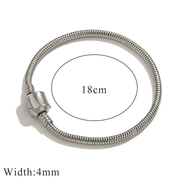 Stainless Steel Heart Pattern Beads Bracelet With Openable Snake Chain And Electroplating Treatment