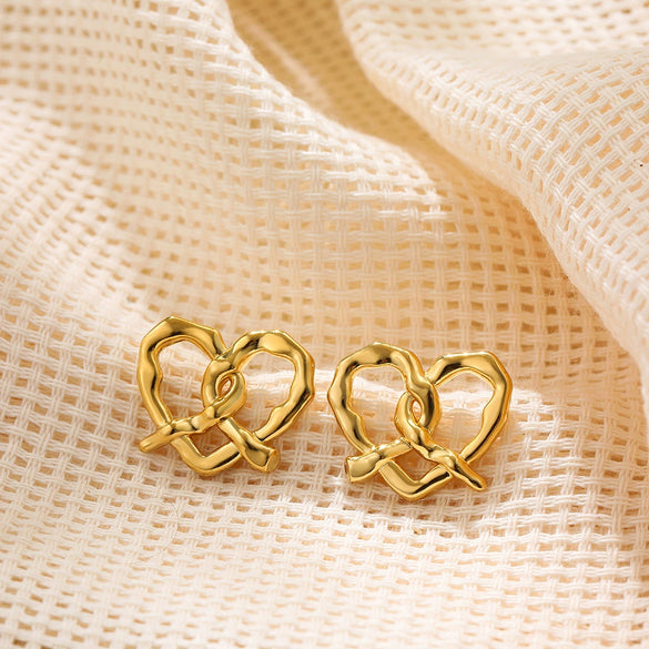Stainless Steel Heart Pattern Cold Style Electroplated Female Ear Stud Earrings