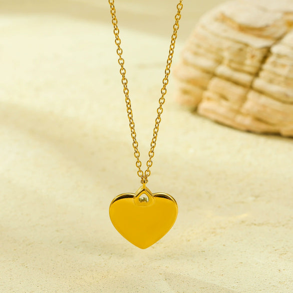 Stainless Steel Heart Shape Fashion Clavicle Chain Pendant Necklace With Electroplating