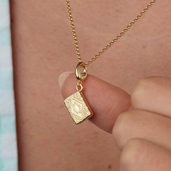 Stainless Steel Heart Shape Pendant With Vacuum Plating 18K Gold Color Fashion Casual Style