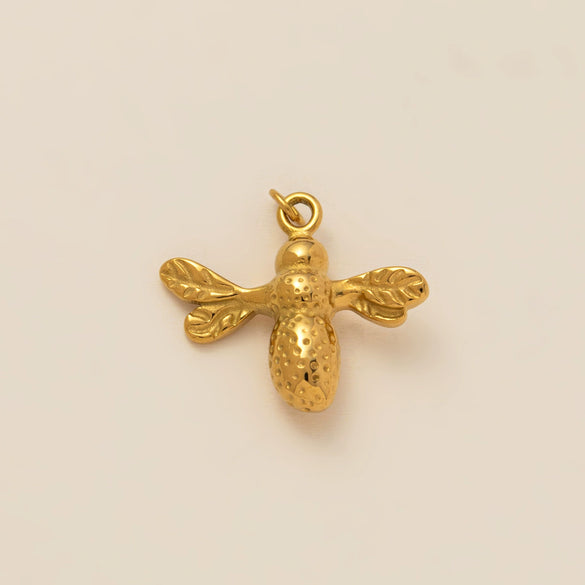 Stainless Steel Heart Shape Pendant With Vacuum Plating 18K Gold Color Fashion Casual Style