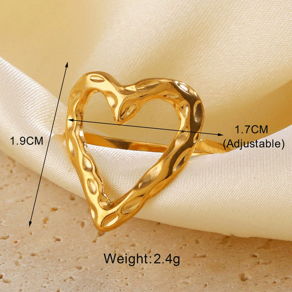 Stainless Steel Heart Shaped Hip Hop Ring For Women With Electroplating
