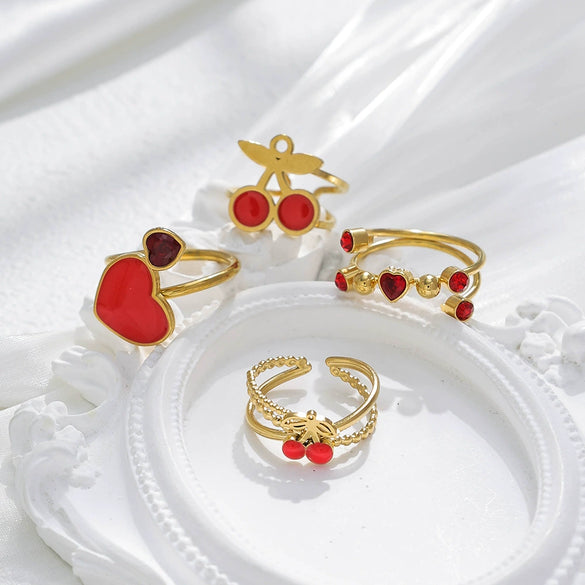 Stainless Steel Heart Shaped Ring With Dot Diamond Electroplating For Women Fashion Style