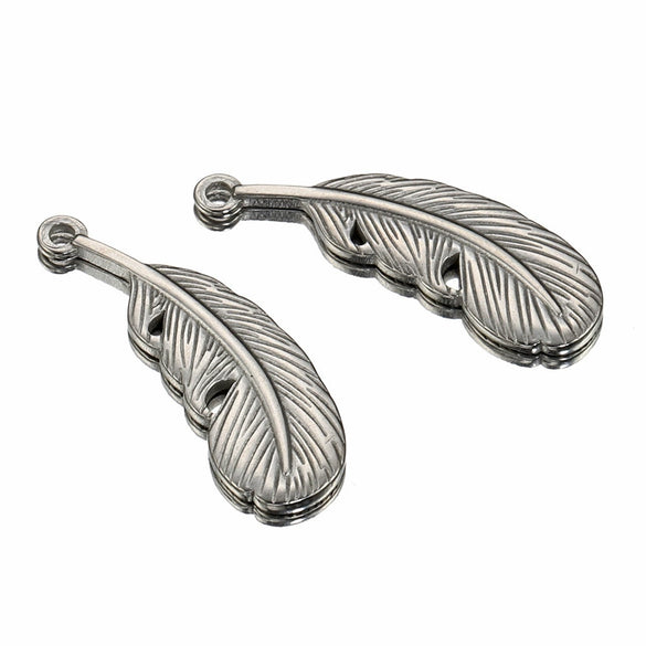 Stainless Steel Heart Shaped Vintage Jewelry Accessories Pendant With Electroplating