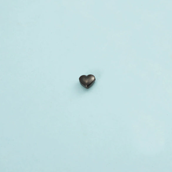 Stainless Steel Heartshaped Pendant Necklace Jewelry Accessories With Electroplating And Lovely Style