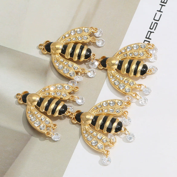 Stainless Steel Highend Bee Pendant Jewelry Accessories With Dripping Oil Design