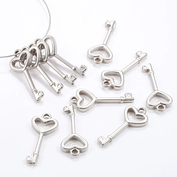 Stainless Steel Hollow Heart Key Pendant Jewelry Accessories Electroplated
