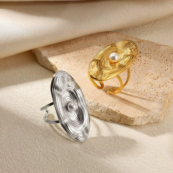 Stainless Steel Imitation Pearl Exaggerated Geometric Ring With Pleated Texture And Electroplating