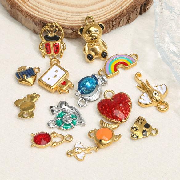 Stainless Steel Jewelry Cute Cartoon Pendant Handmade Diy Necklace With Totem Pattern And Dripping Oil Design