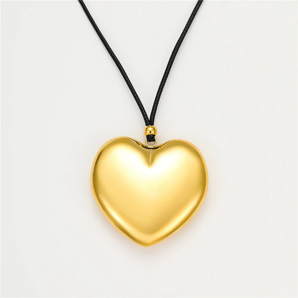 Stainless Steel 18K Gold Electroplated Fashion Love Pendant Necklace For Women