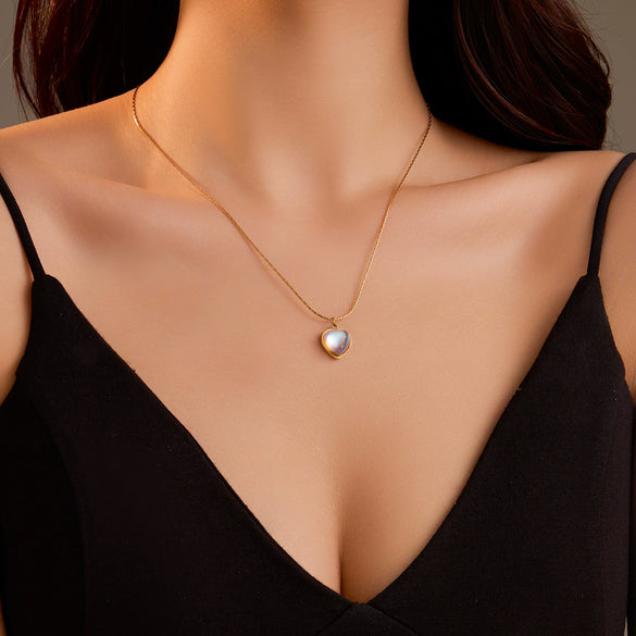 Stainless Steel 18K Gold Plated Moonstone Necklace For Women Simple Versatile Love Style