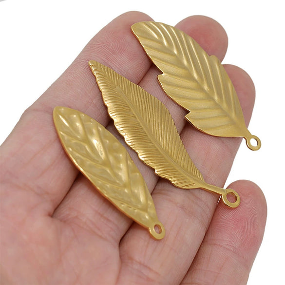 Stainless Steel Leaf Pendant Hip Hop Jewelry Accessories With Electroplating