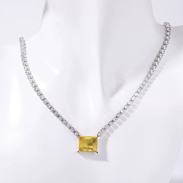 Stainless Steel Light Luxury Geometric Tennis Zircon Emerald Zircon Short Necklace With Diamond Design