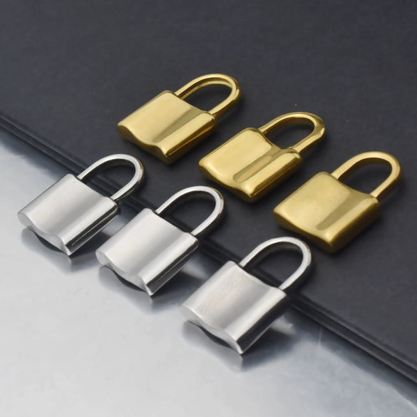 Stainless Steel Lock Pendant Hiphop Necklace With Totem Pattern And Electroplating Treatment