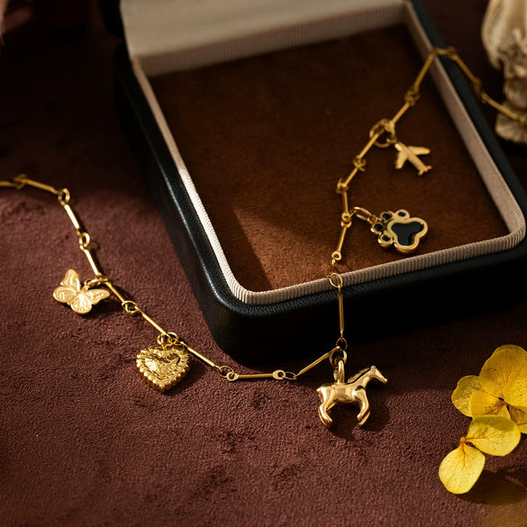 Stainless Steel Love Butterfly Pendant Necklace With Furnace Vacuum Plating And Geometric Style