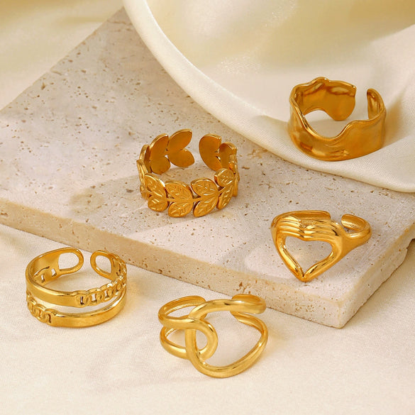 Stainless Steel Love Hip Hop Personality Ring For Women With Cross And Heart Shaped Design And Electroplating Treatment