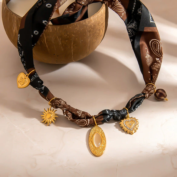 Stainless Steel Minimalist Style Electroplated Necklace And Silk Scarf Jewelry