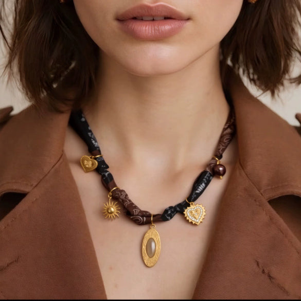 Stainless Steel Minimalist Style Electroplated Necklace And Silk Scarf Jewelry