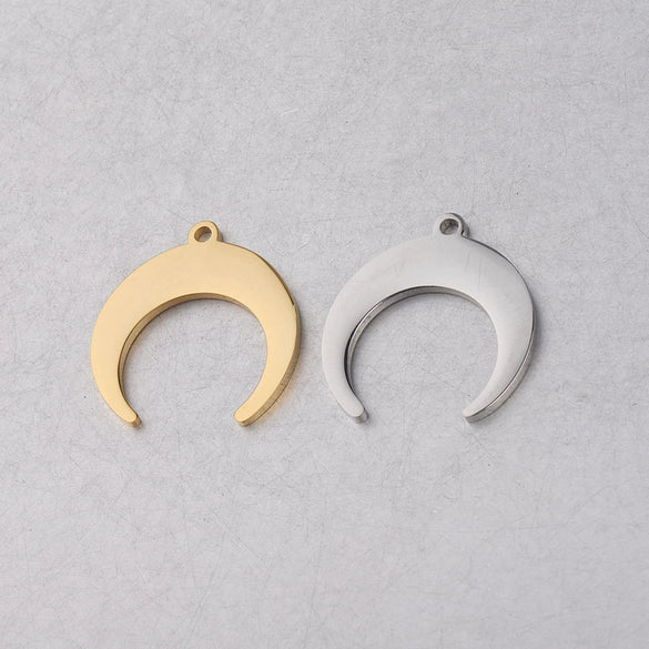 Stainless Steel Moon Crescent Horn Pendant Jewelry Accessories With Mirror Finish Polishing