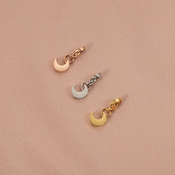 Stainless Steel Moon Pendant Jewelry Accessories With Electroplating And Small Fresh Style