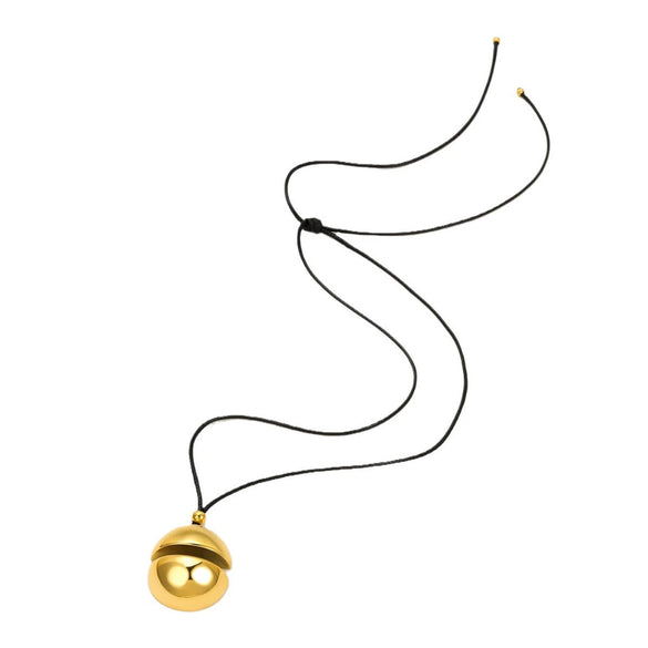 Stainless Steel Necklace With Golden Glossy Round Pendant Electroplated Leather Rope Clavicle Chain Jewelry For Women Fashion Style