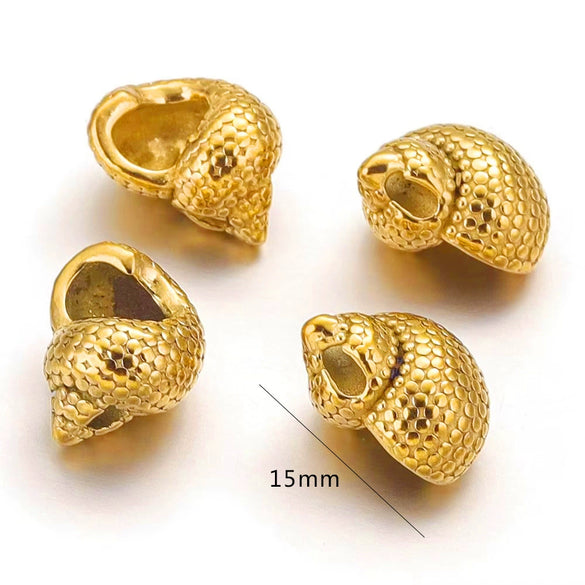Stainless Steel Niche Style 3D Conch Shell Pendant Jewelry Accessories With 18K Electroplating