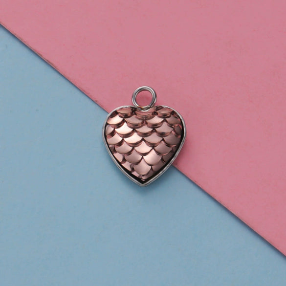 Stainless Steel Peach Heart Fish Scale Pendant Jewelry Accessories Fine Polishing