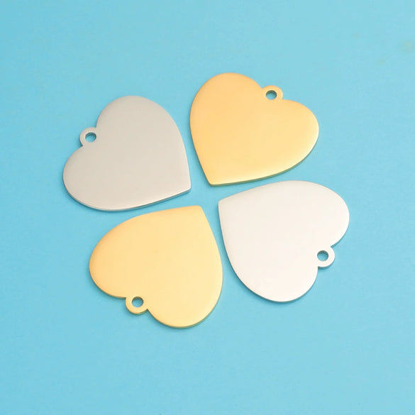 Stainless Steel Peach Heart Loveshaped Pendant Necklace Accessories With Fine Polishing