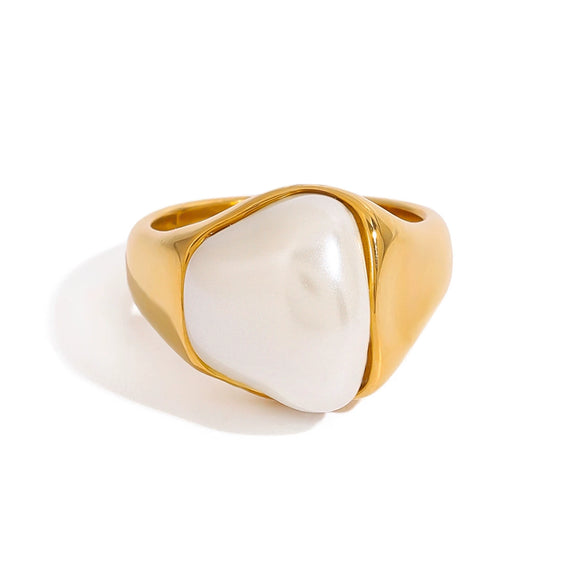Stainless Steel Pearl Ring Geometric Style Electroplated Jewelry For Women