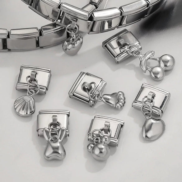 Stainless Steel Pendant Bracelet And Diy Jewelry With Totem Pattern And Electroplating Process In Cute Small Style And Animal Theme
