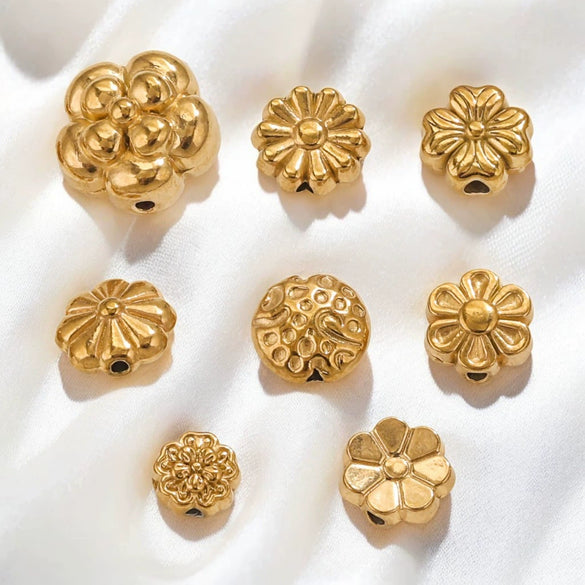 Stainless Steel Perforated Lavender Floret Spacer Beads Gold Pendant Necklace With Totem Pattern Electroplated For Diy Jewelry And Bracelet Wholesale