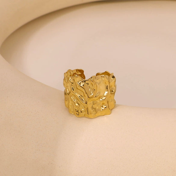 Stainless Steel Pleated Geometric Rings For Women With 18K Real Gold Electroplating