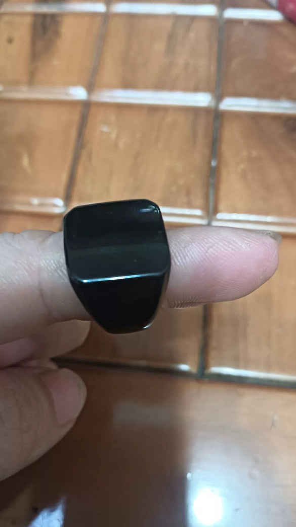 Stainless Steel Polished Square Signet Ring With Glossy Finish Fashion Business Ring For Men And Unisex Wear