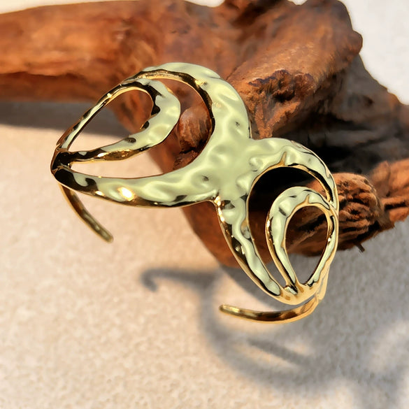 Stainless Steel Retro Geometric Hollow Electroplated Bracelet Jewelry