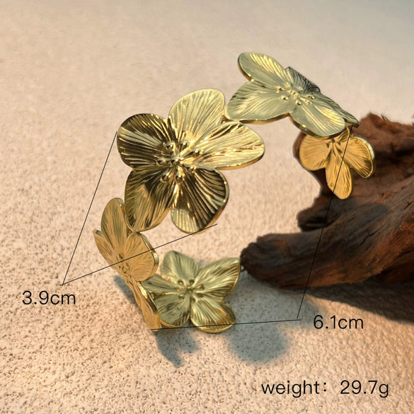 Stainless Steel Retro Geometric Open Bracelet For Women With Electroplating