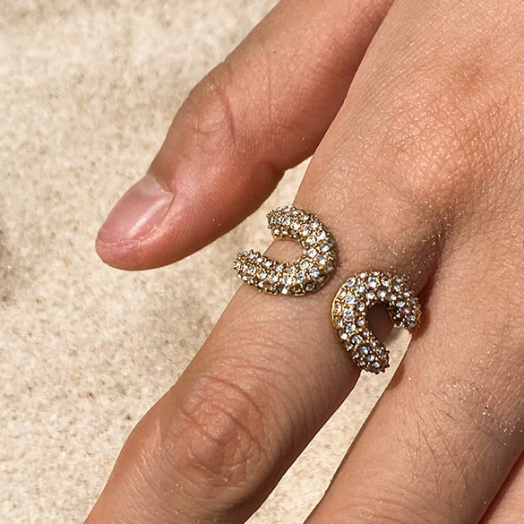 Stainless Steel Rhinestone Geometric Ring For Women With Electroplating